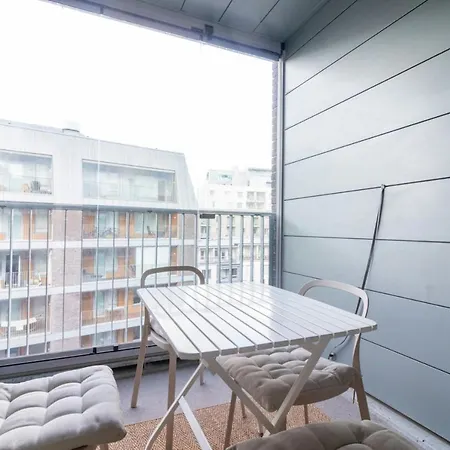 Spacious For 4 With Sauna In Jatkasaari Apartman