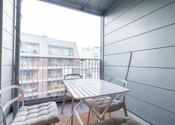 Spacious For 4 With Sauna In Jatkasaari Apartment